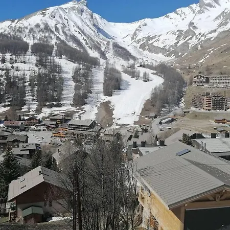 Appartement 8/10 Couchages La Foux D'Allos. Lejlighed *